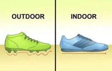 تفاوت بین کفش های فوتبال و کفش های فوتسال